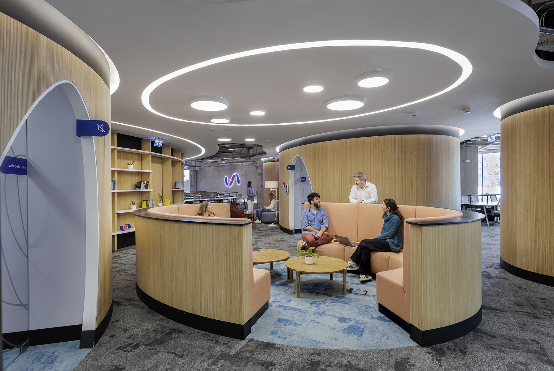 Office Design and Architecture by Contract Workplaces
