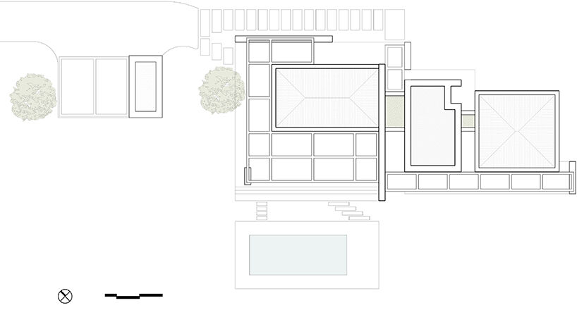 Roof plan showing the composition of the three primary volumes and the continuous pergola system that unifies circulation and outdoor living.