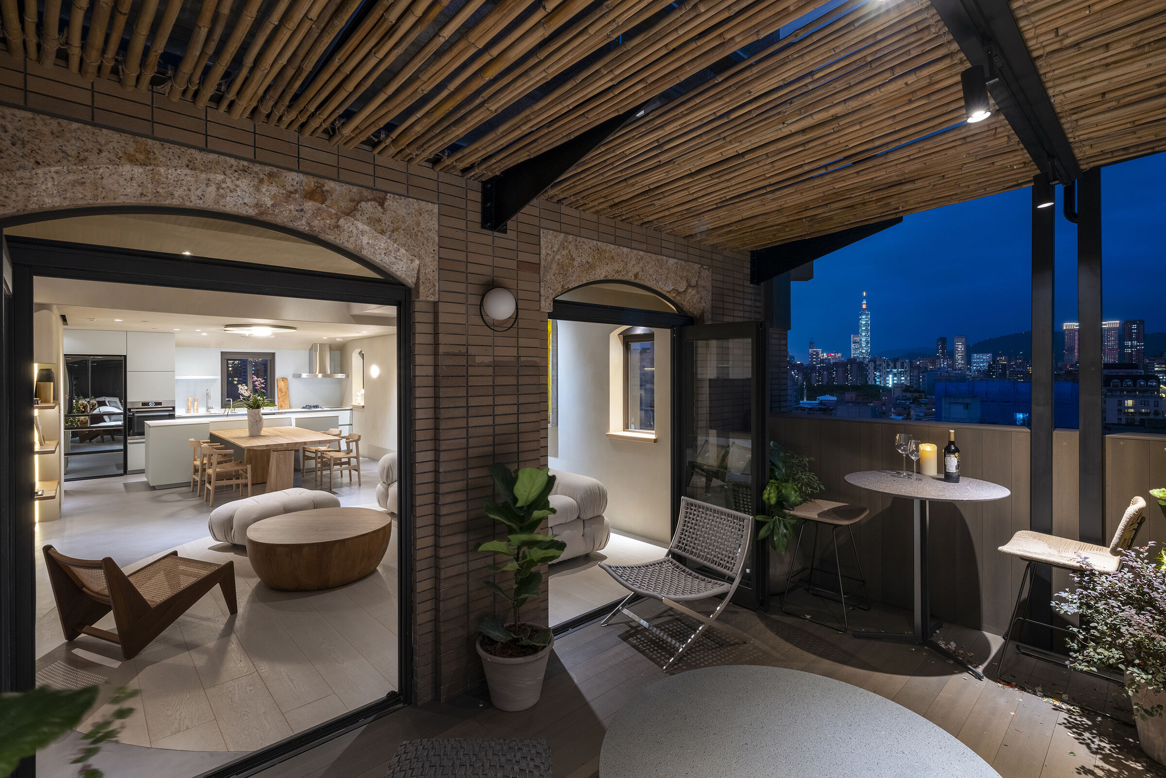 The Sculpted Penthouse | Peny Hsieh Interiors | Archello