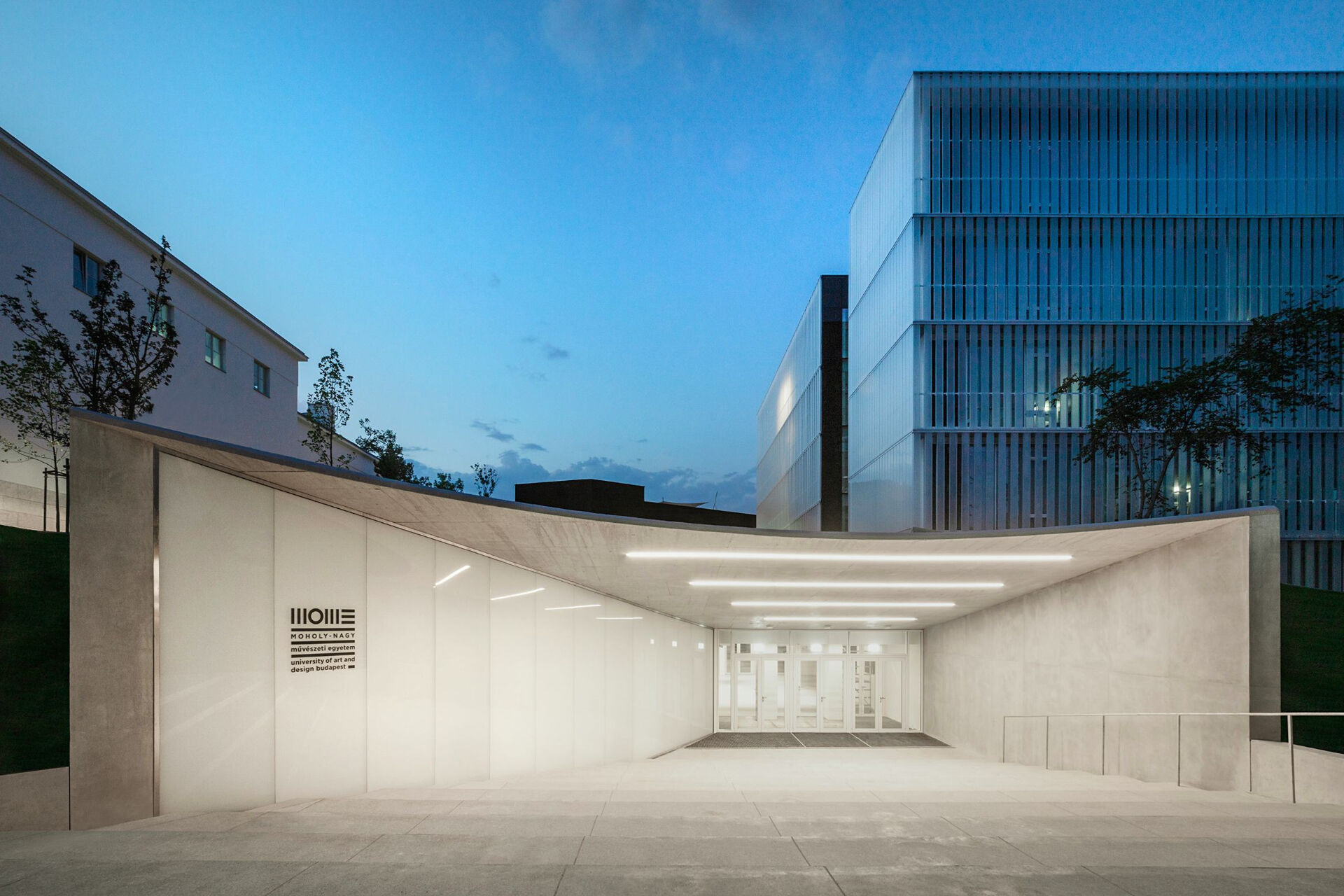 MOME Campus - MOME UP