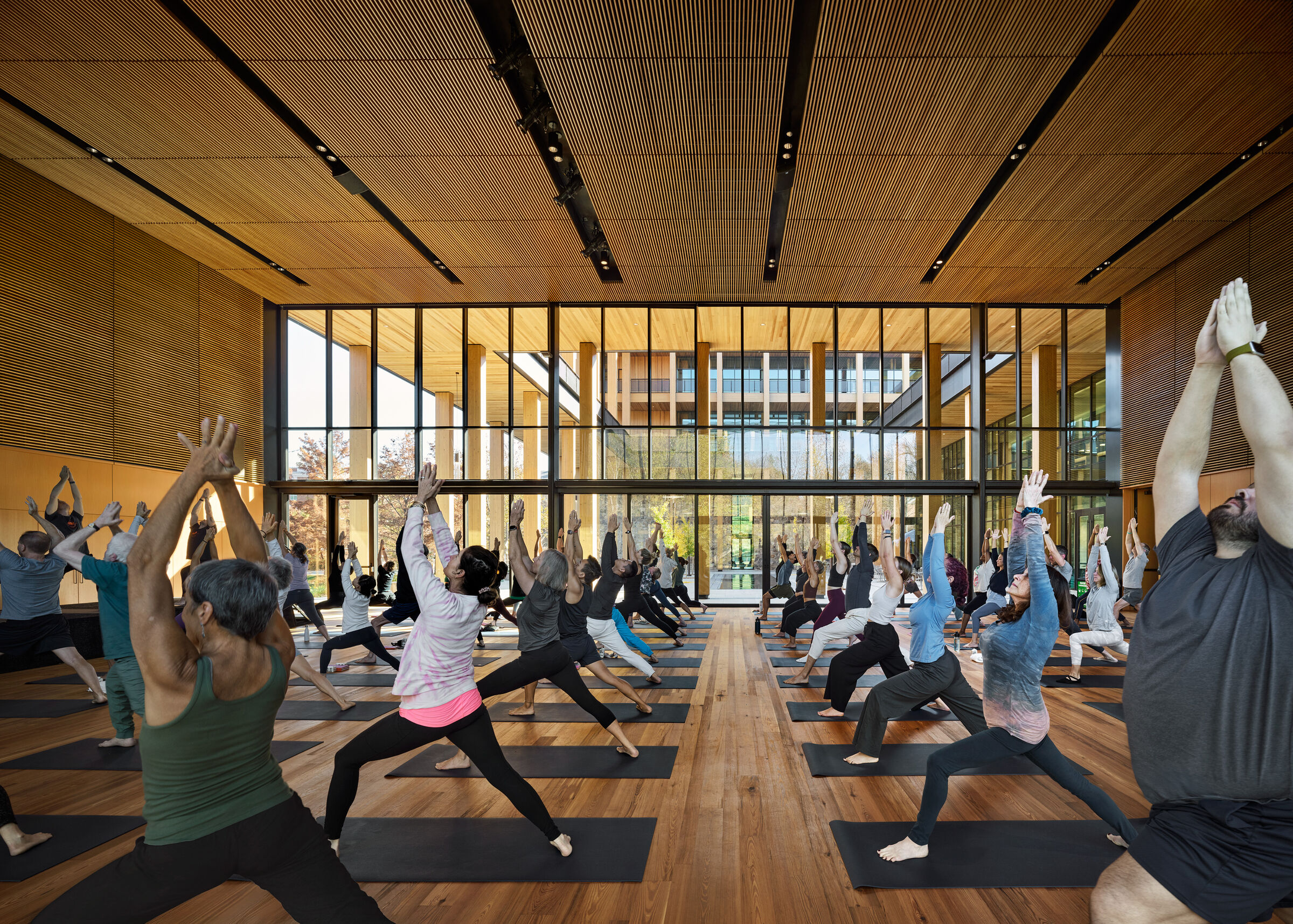 The Convergence Hall is the largest studio within the Commons. It is as programmatically flexible as the building itself–hosting performances, galas, lectures, and movement classes.