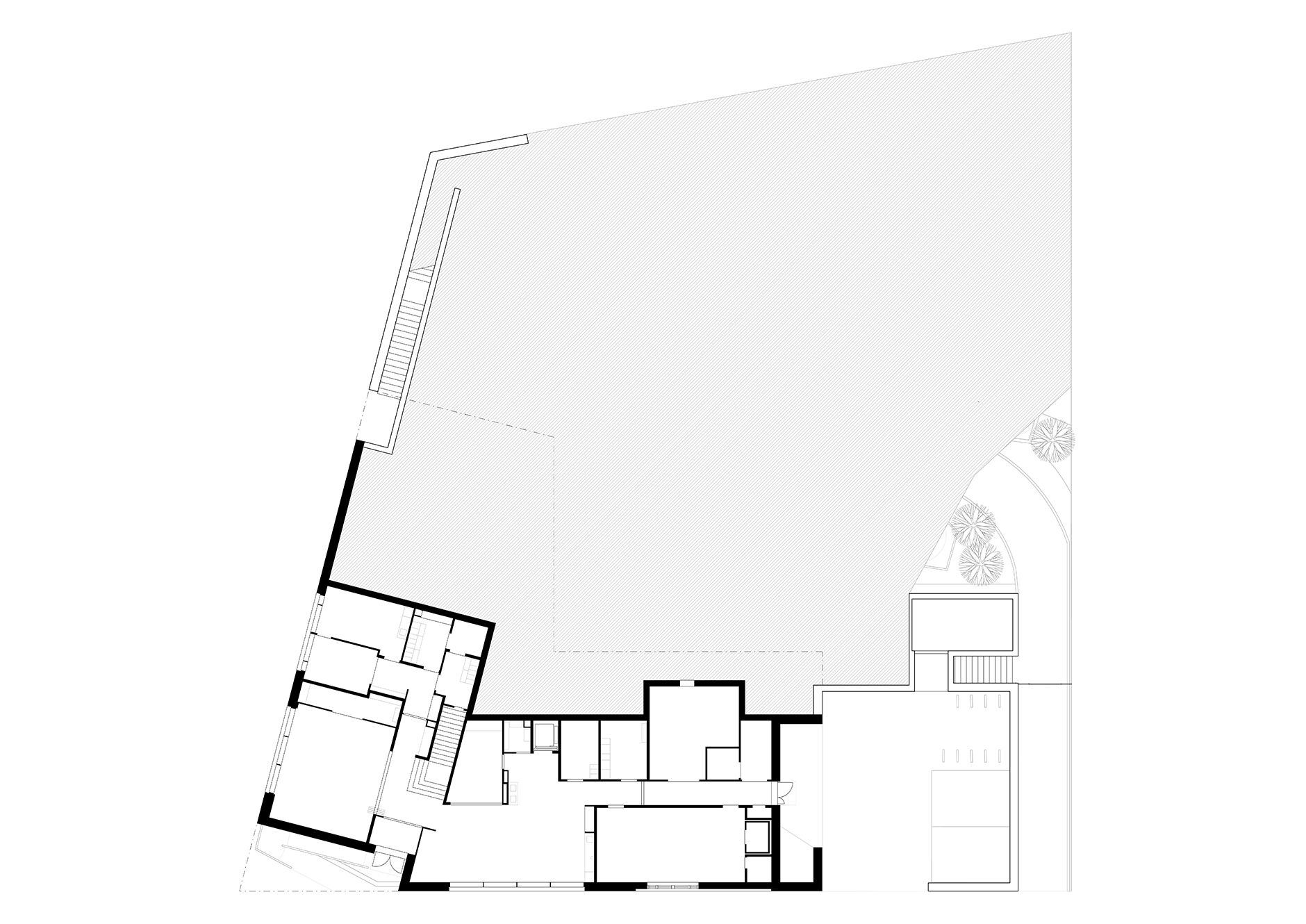 Ground floor - The common areas are positioned in the street level, while the children’s areas on the first floor open directly onto the play yard.
