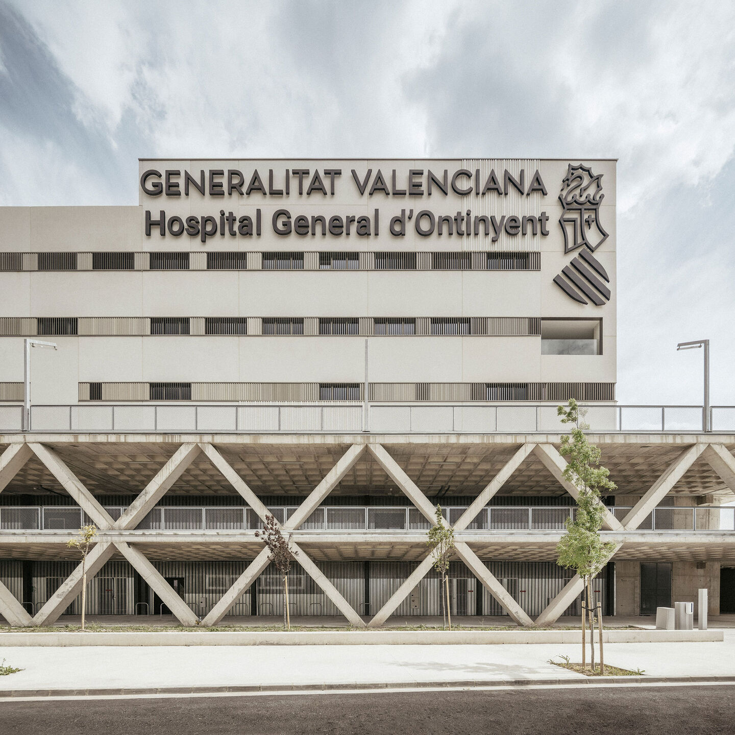 Ont. Hospital_Contell-Martínez+M.Vega