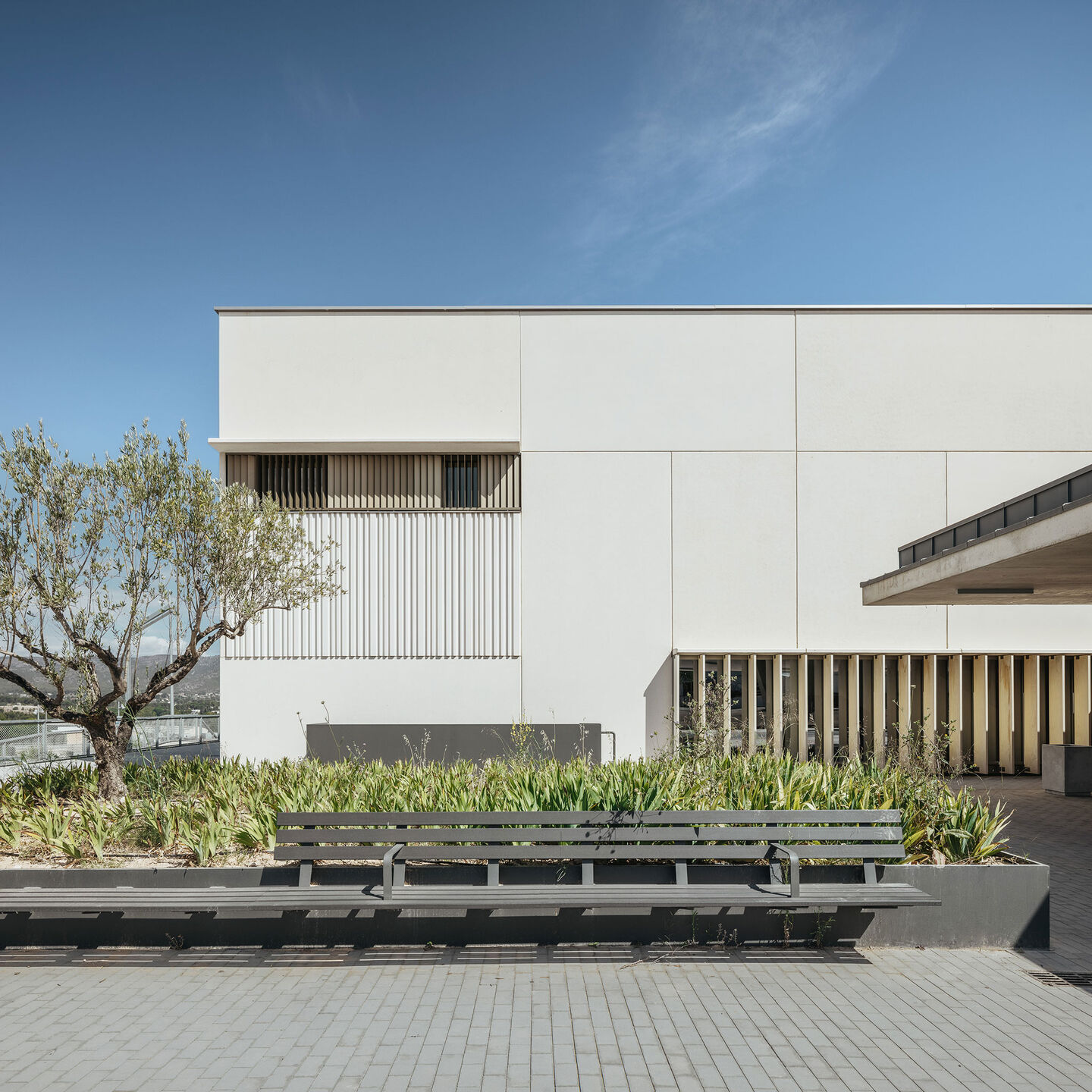 Ont. Hospital_Contell-Martínez+M.Vega