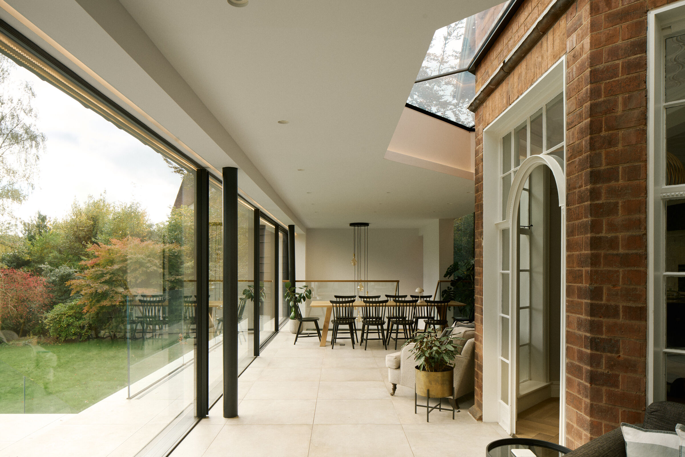 Barnt Green, IQGlass