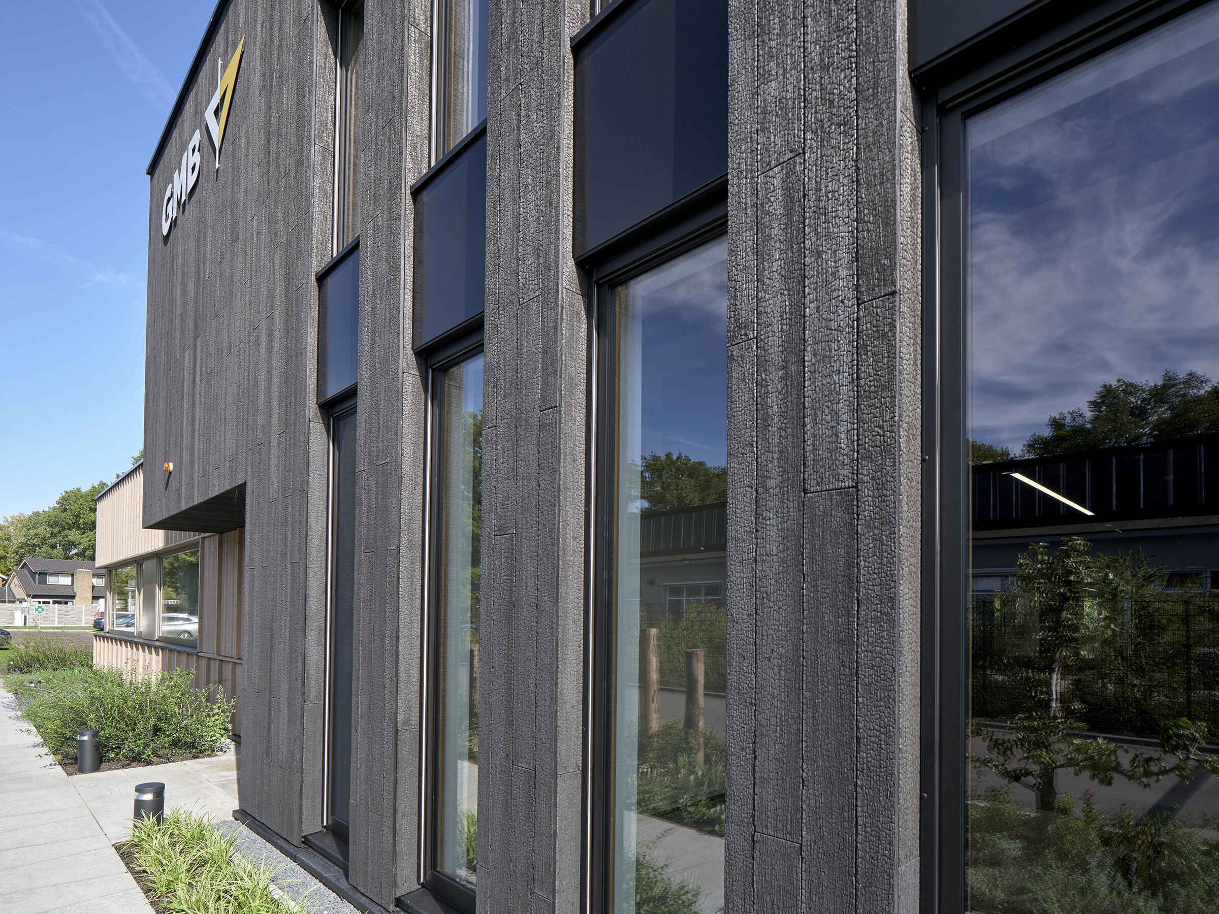 Circular office building GMB Ijhorst