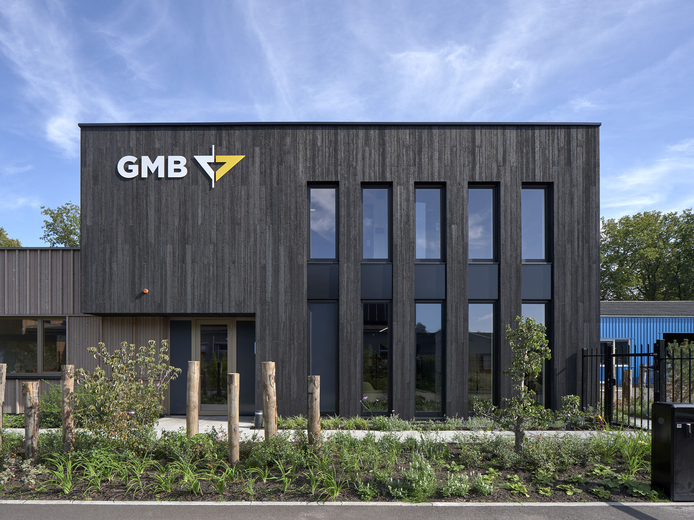 Circular office building GMB Ijhorst