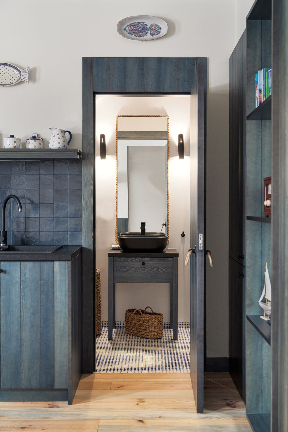 Fisherman's Hut Kitchen/ Bathroom