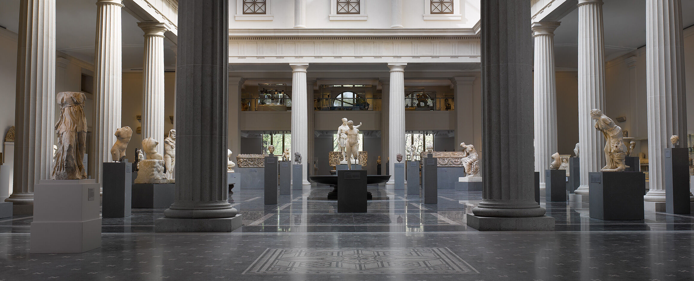 The MET (Metropolitan Museum New York)