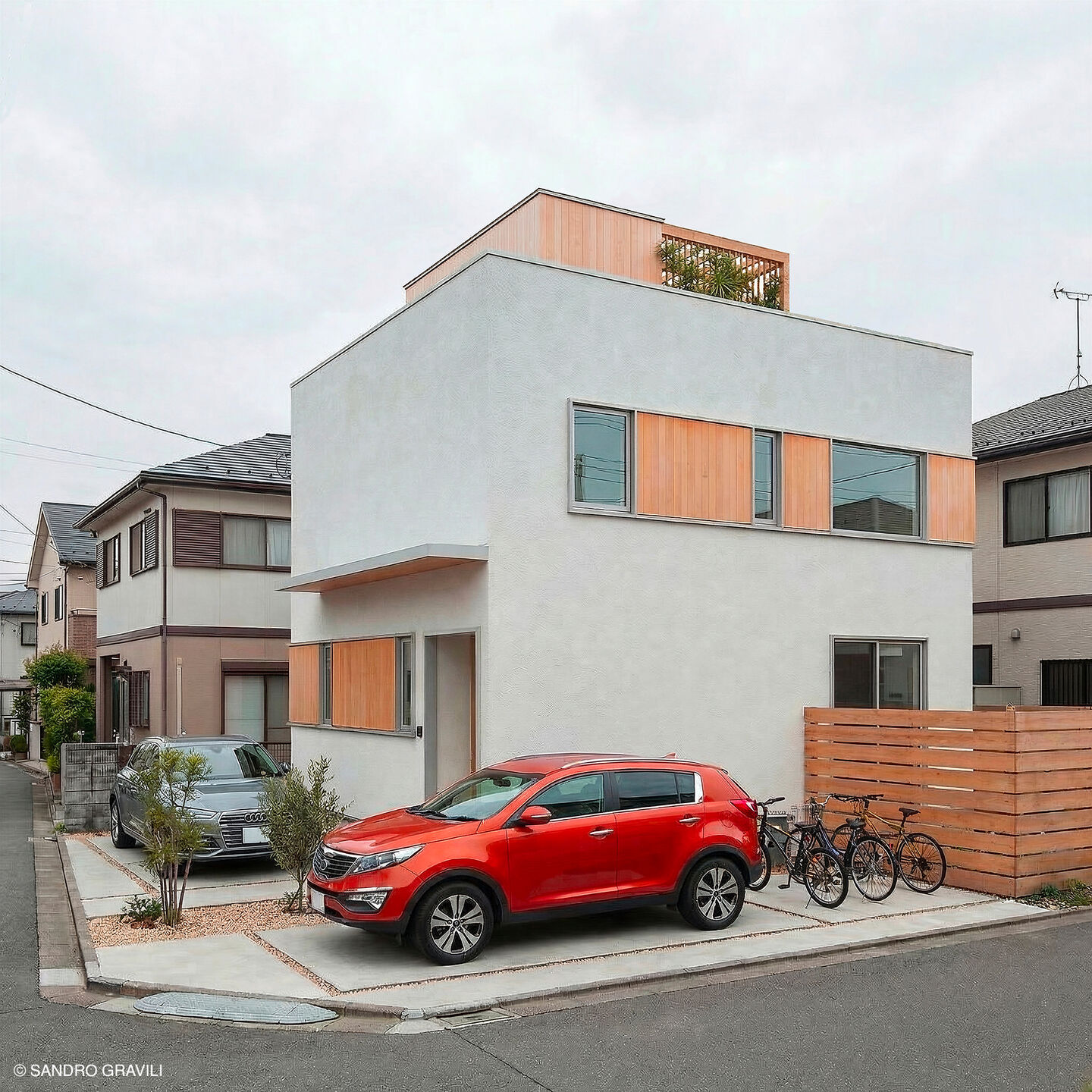 Exterior view of Cube House System.