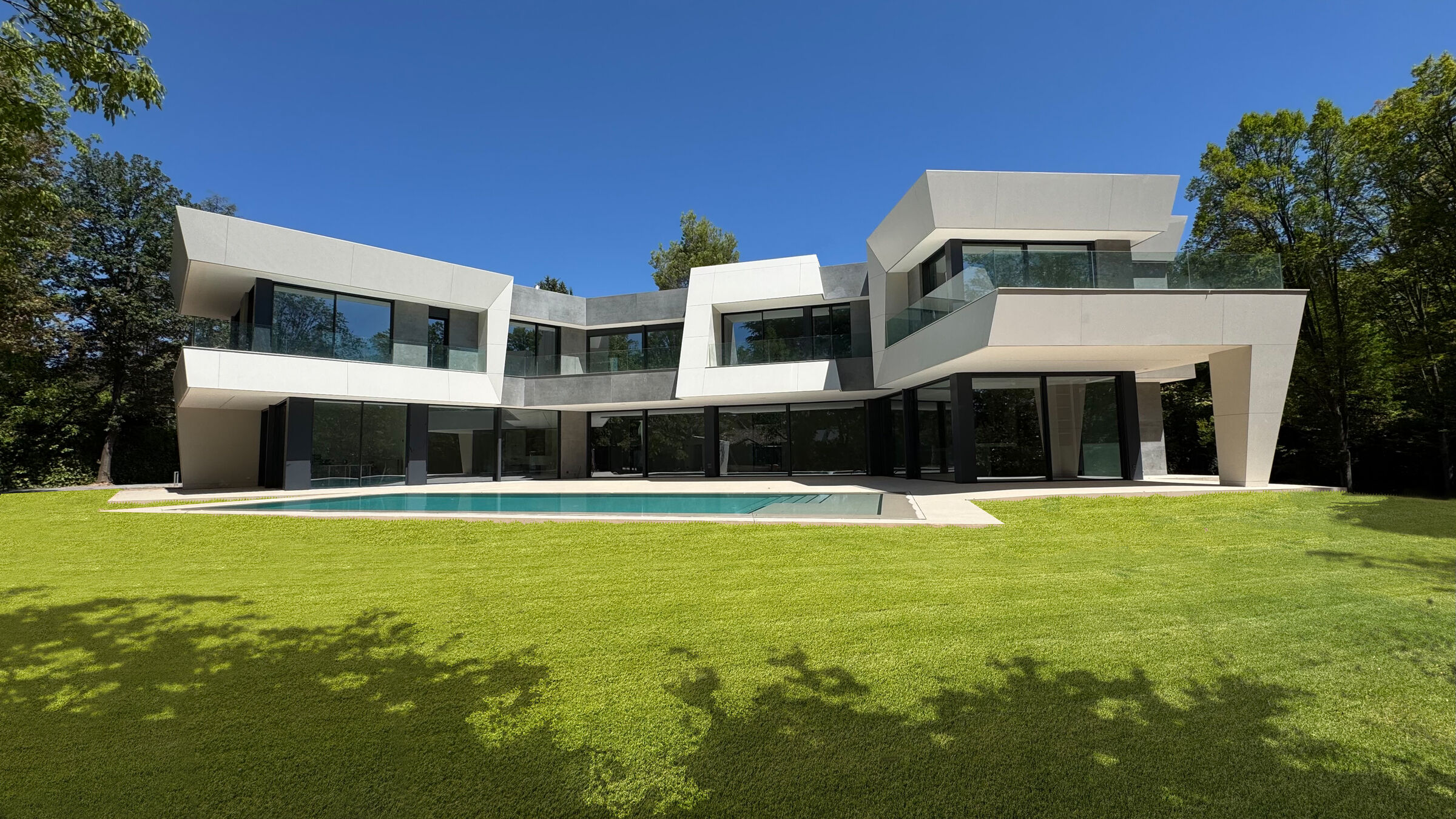 FUENTES HOUSE