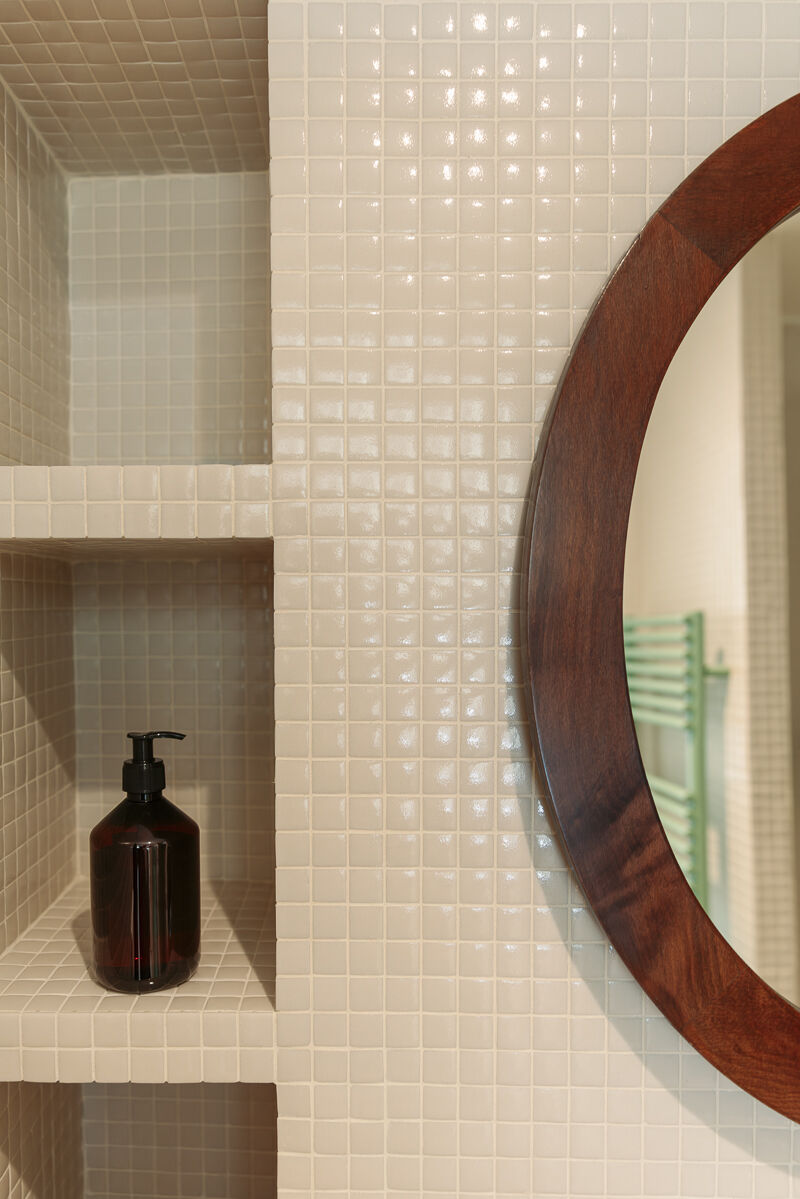Hisbalit Mosaic in the Bathroom