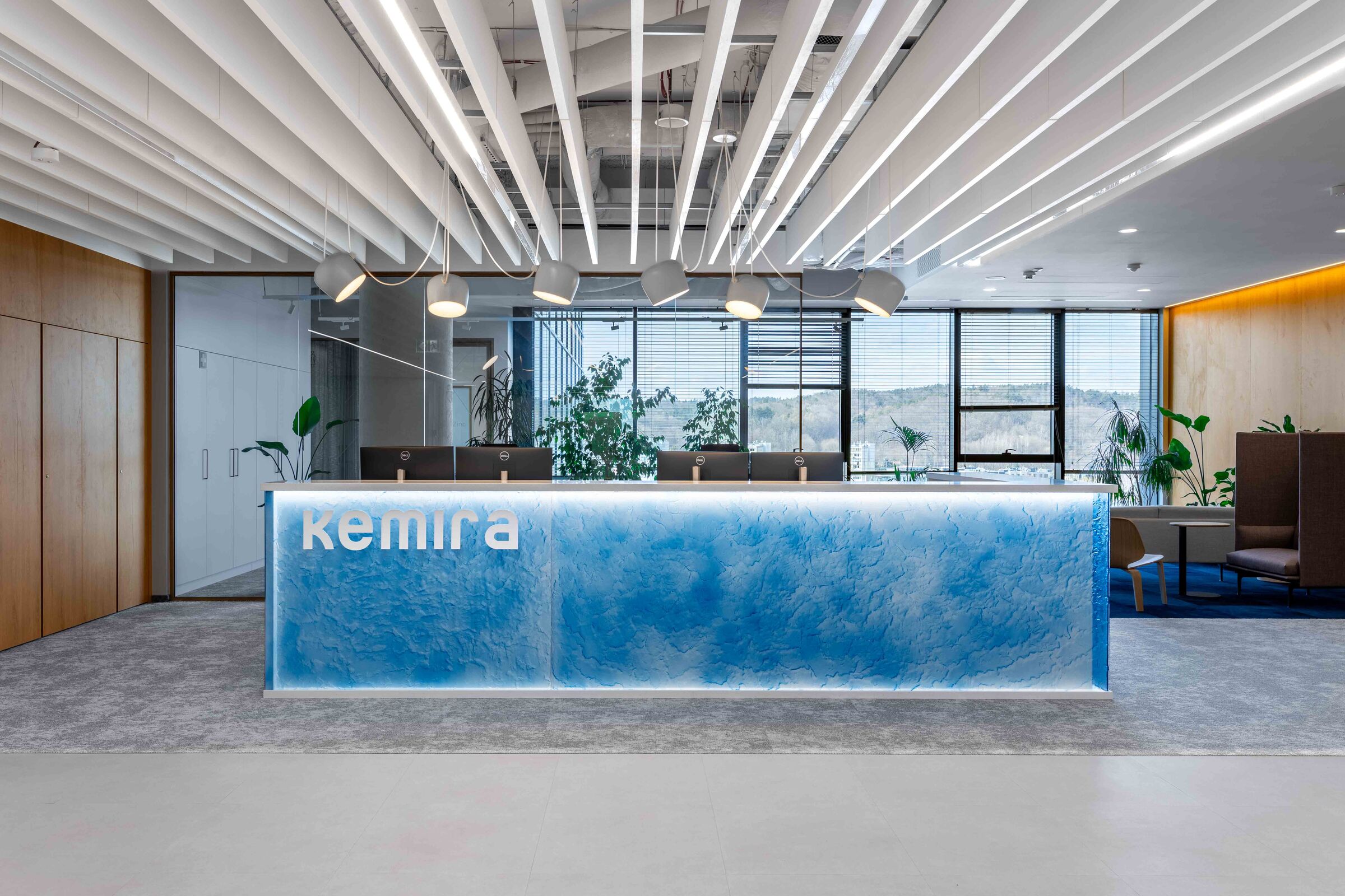Reception desk